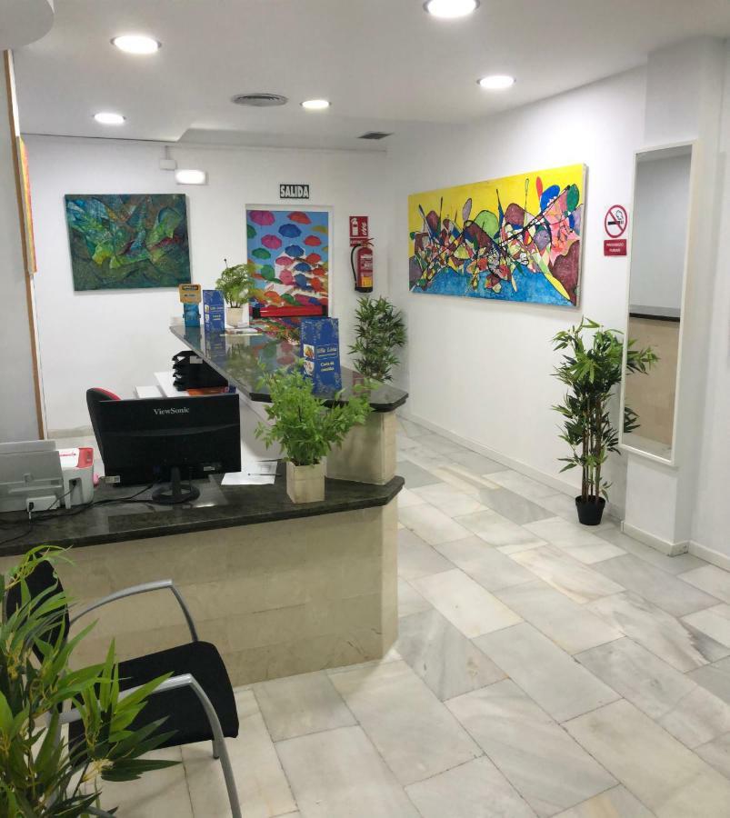Villa Livia Urban Торемолинос Екстериор снимка